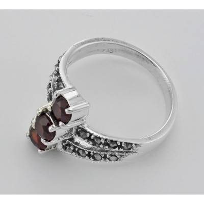 Antique Style Garnet Marcasite Ring - Sterling Silver - R-610-G