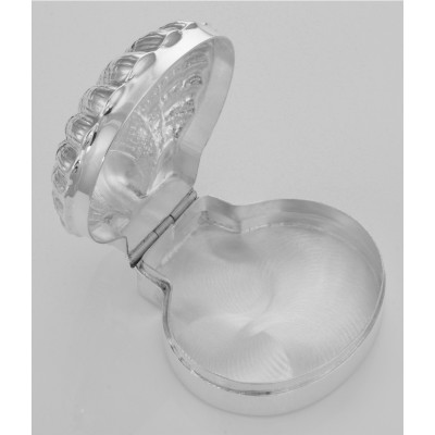 Antique Style Scallop Sea Shell Pillbox - Clamshell Box - Sterling Silver - X-914